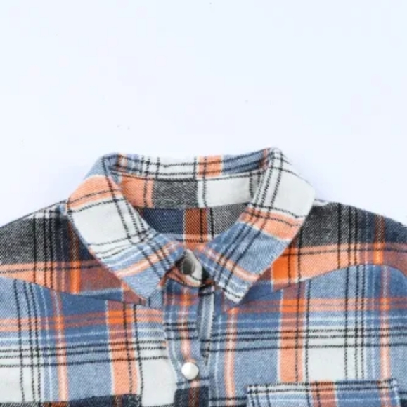 FINAL PRICE New plaid ruffle shacket - Picture 12 of 16